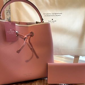 ** New** Kate Spade Eva Bag with matching wallet.